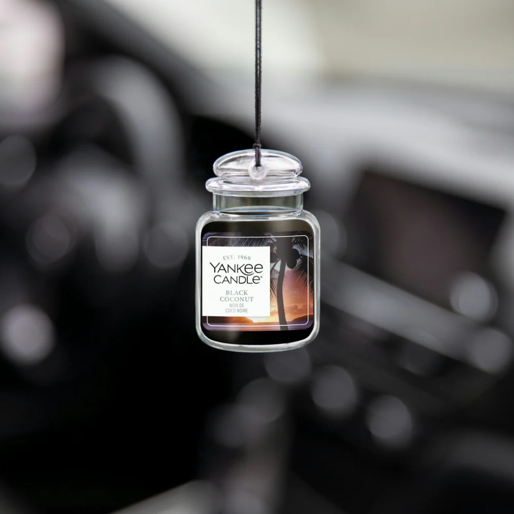 Yankee Candle Black Coconut Ultimate Car Jar Air Freshener - Image 4